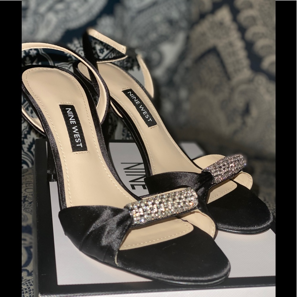 NINE WEST ONDREA SANDALS